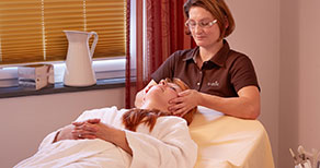 Physiotherapie & Massagen